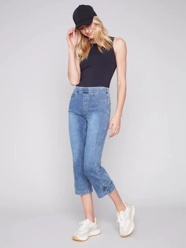 CROPPED JEAN WITH TAB DETAIL