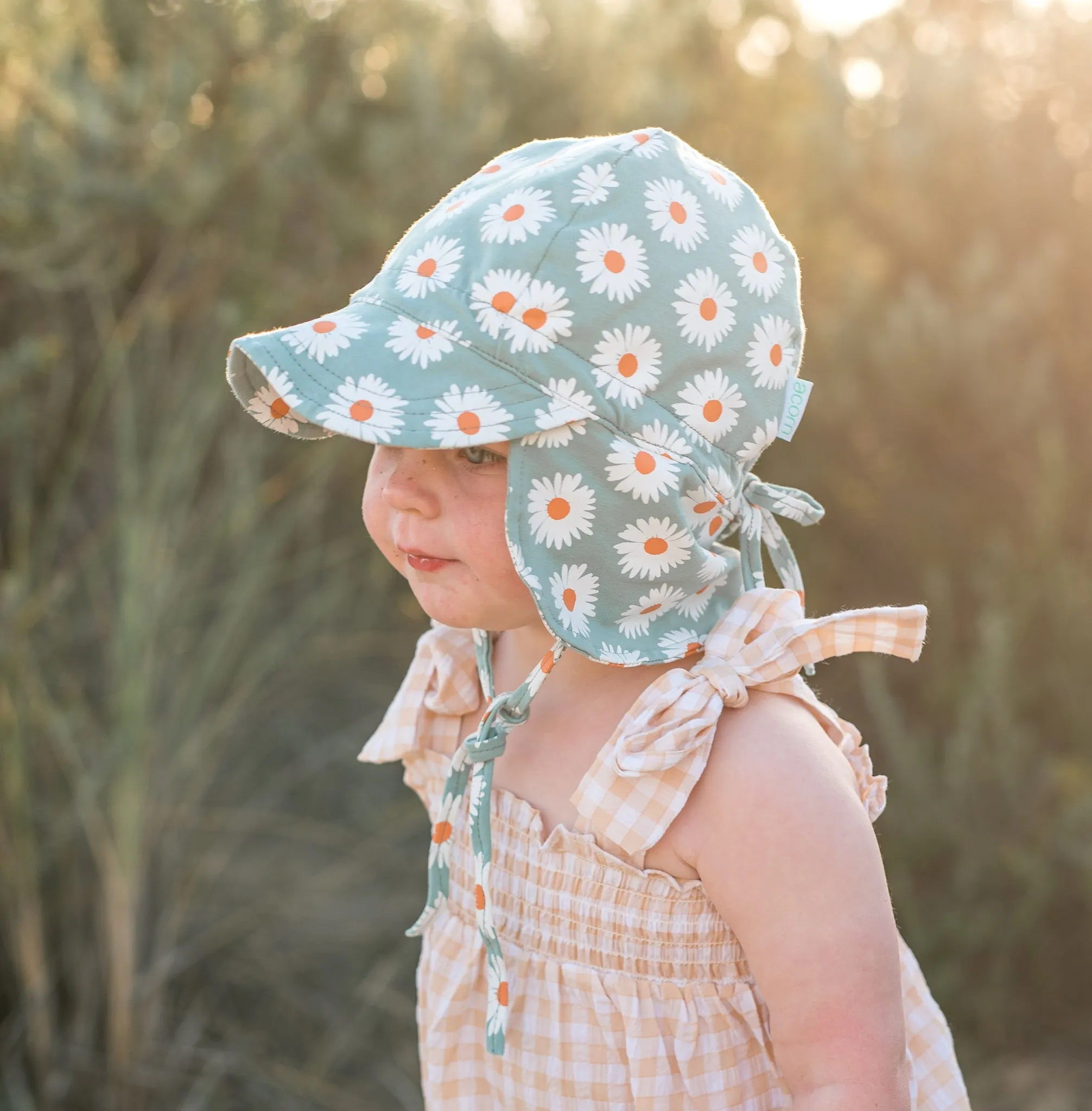 Daisy Flap Cap