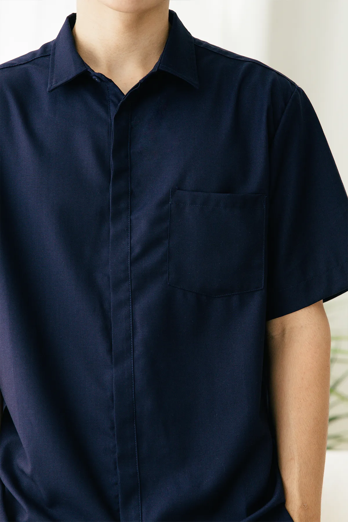 Joy in Wonder Collar Shirt (Navy)