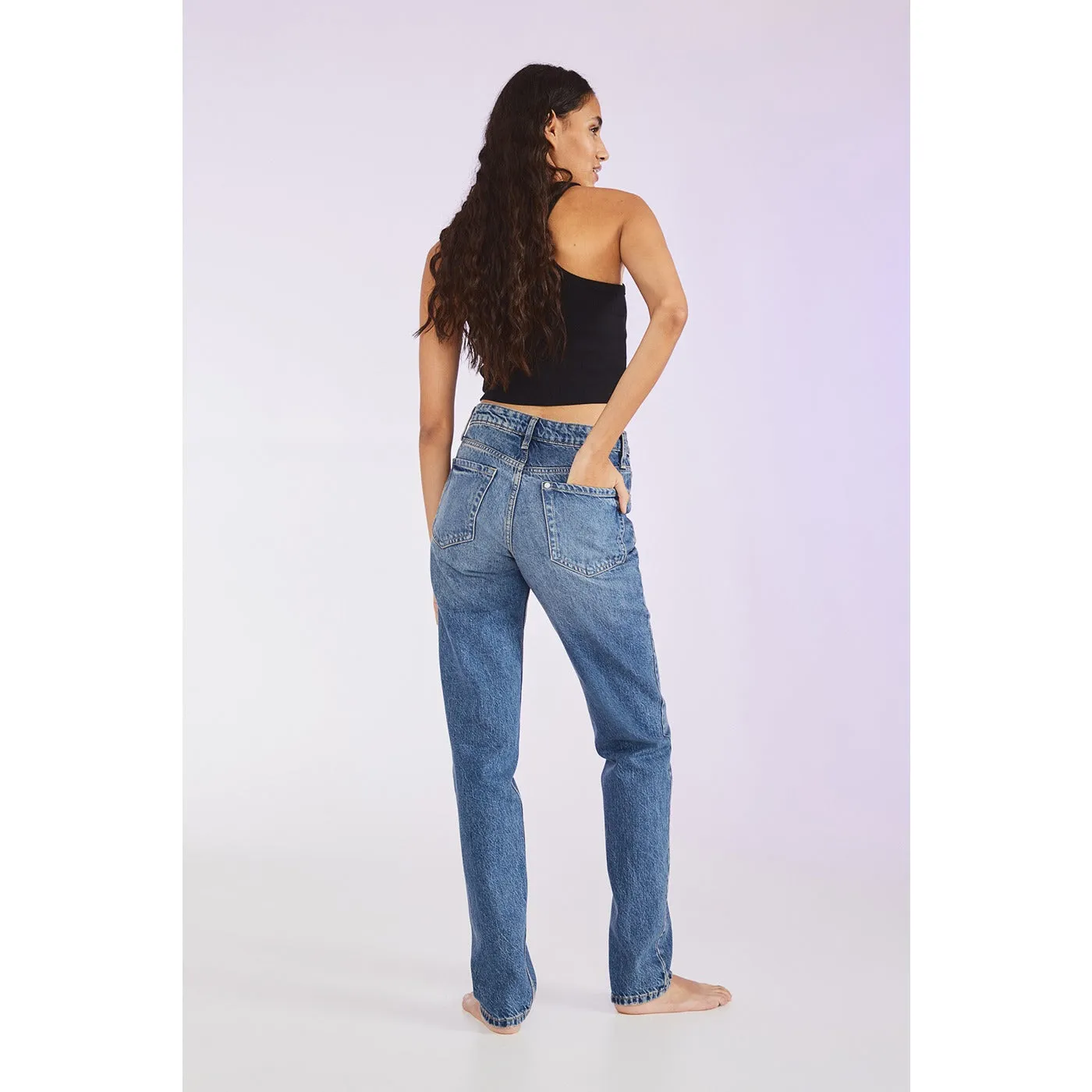 Mom Ultra High Ankle Jeans