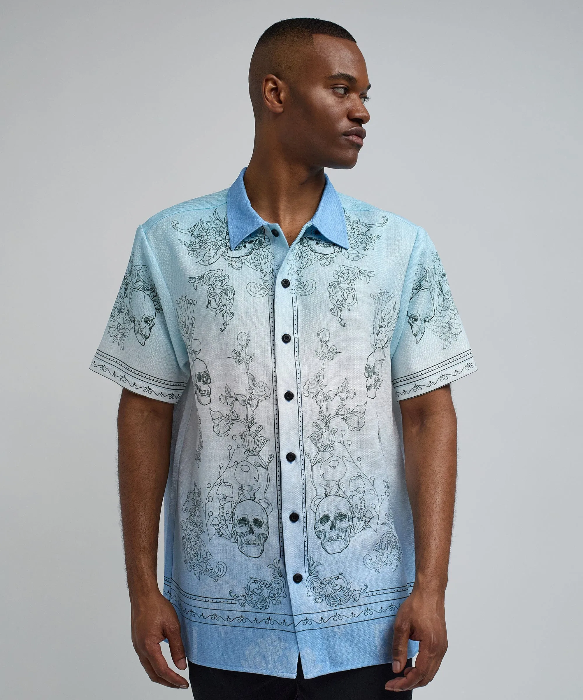 Styx Skulls Linen Texture Short Sleeve Button Down Shirt - Light Blue