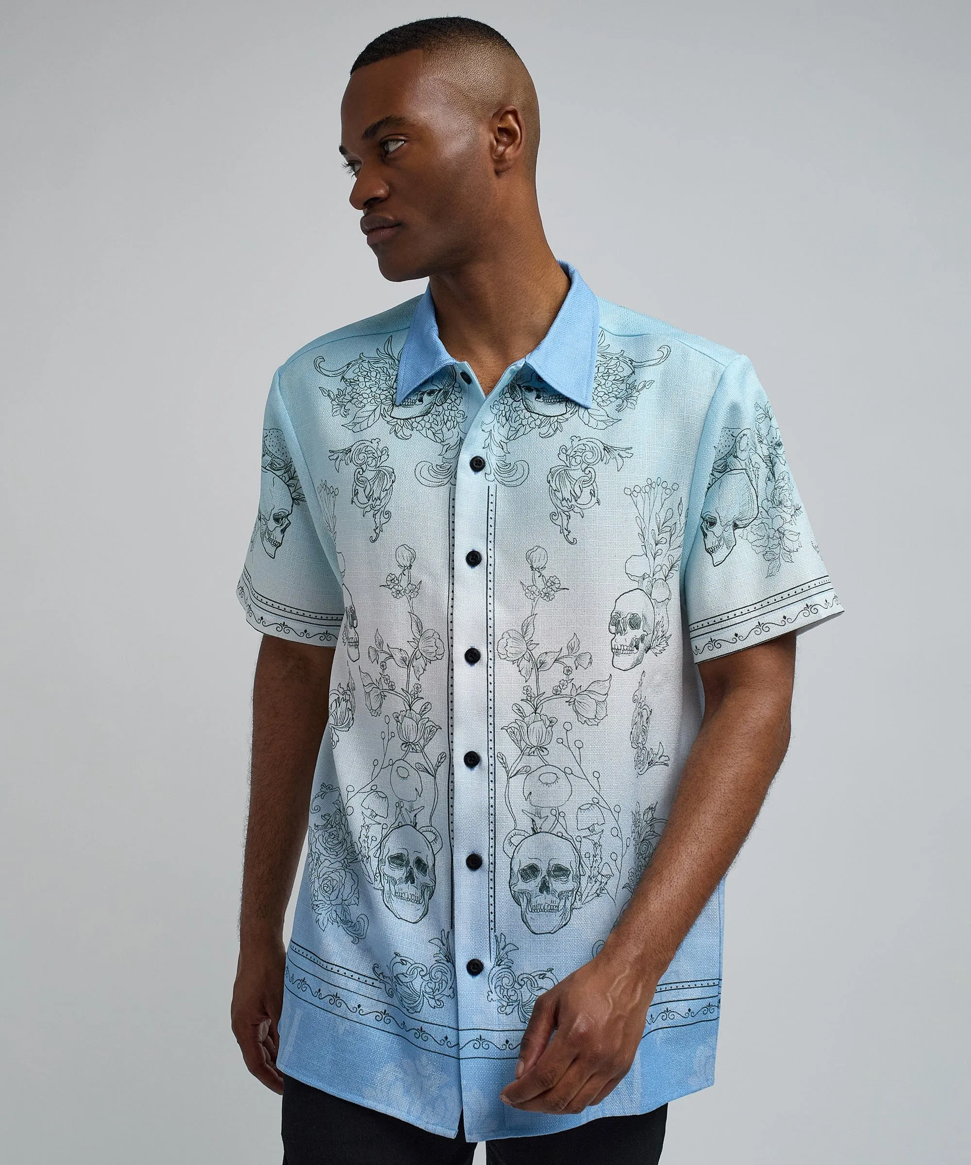 Styx Skulls Linen Texture Short Sleeve Button Down Shirt - Light Blue